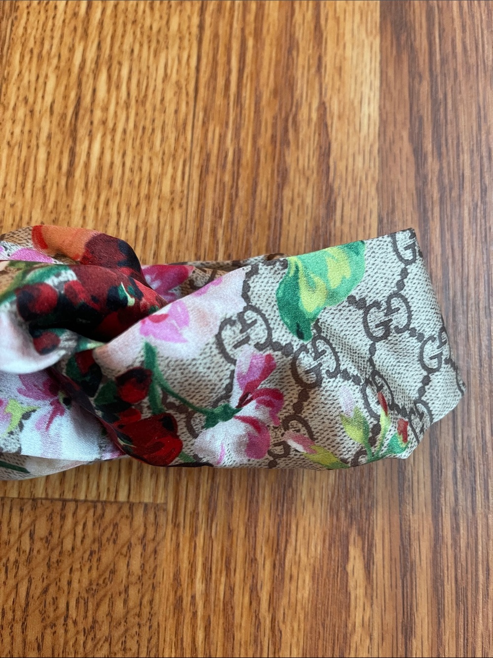 Gucci Blooms GG 100% Silk Floral Print Headband Beige Pink and Green Women’s OS - Picture 3 of 7